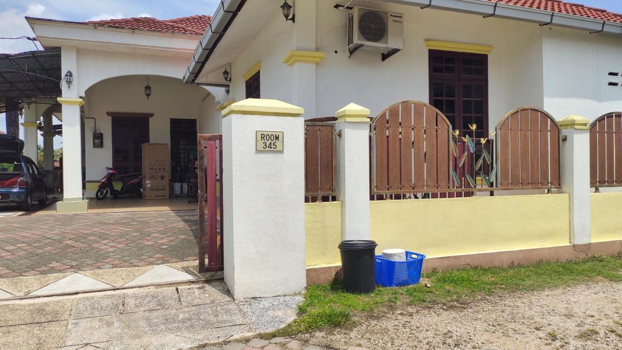 Room 345 Kota Bharu Exterior foto